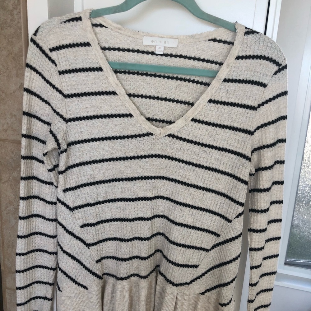 Anthropologie sweater top xs